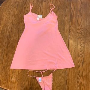 NWT. Two piece set